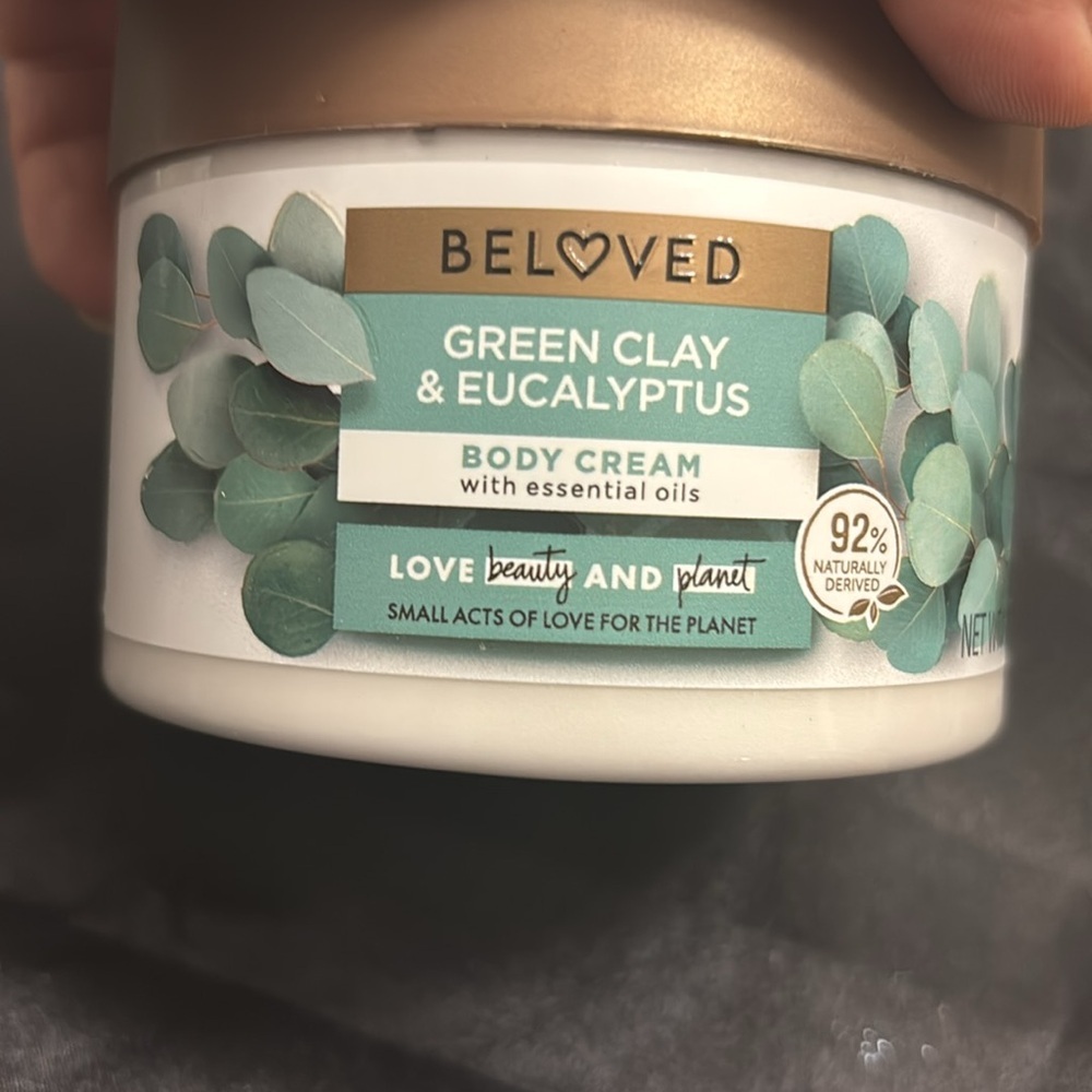 Green Clay & Eucalyptus Body Cream - Picture 2 of 5